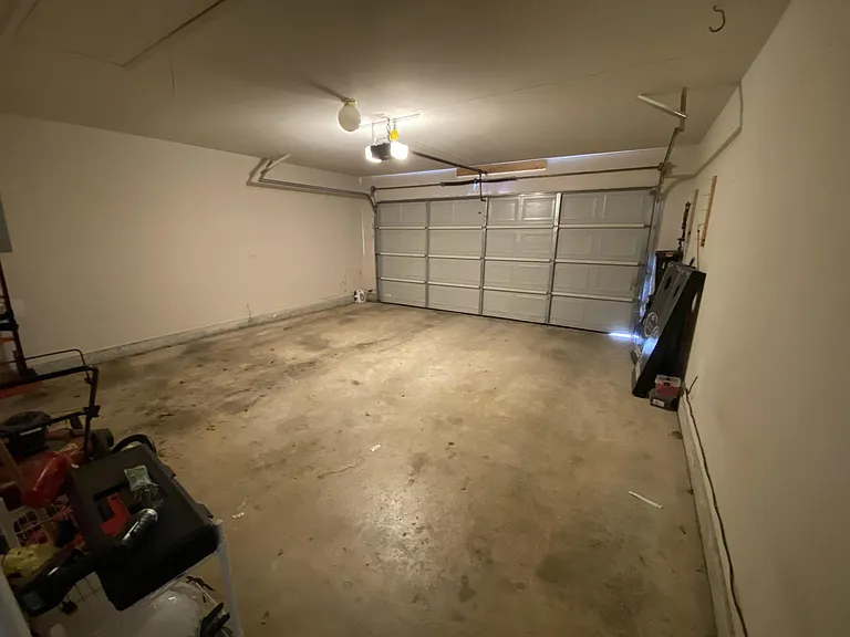 909 N Windermere Dr — Photo 10