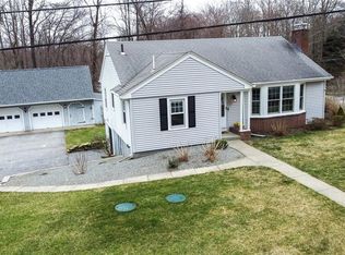 19 Saint Marys Rd, Scituate, RI 02857