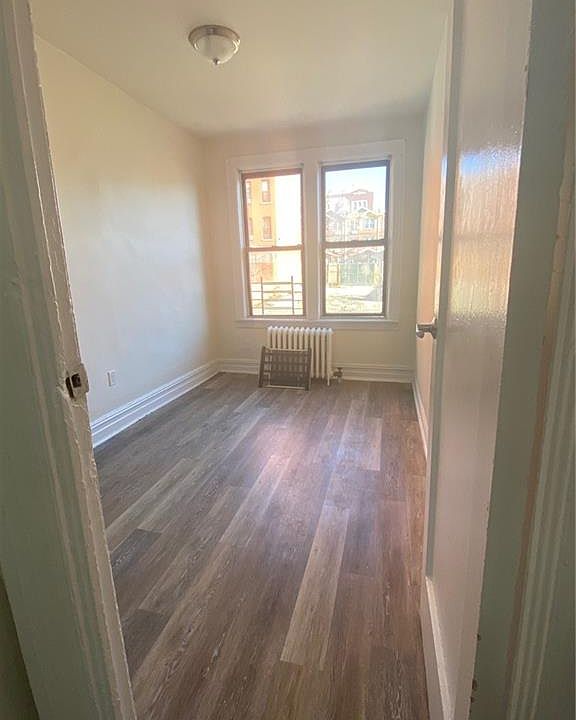 1st image of 658 Barretto St #2