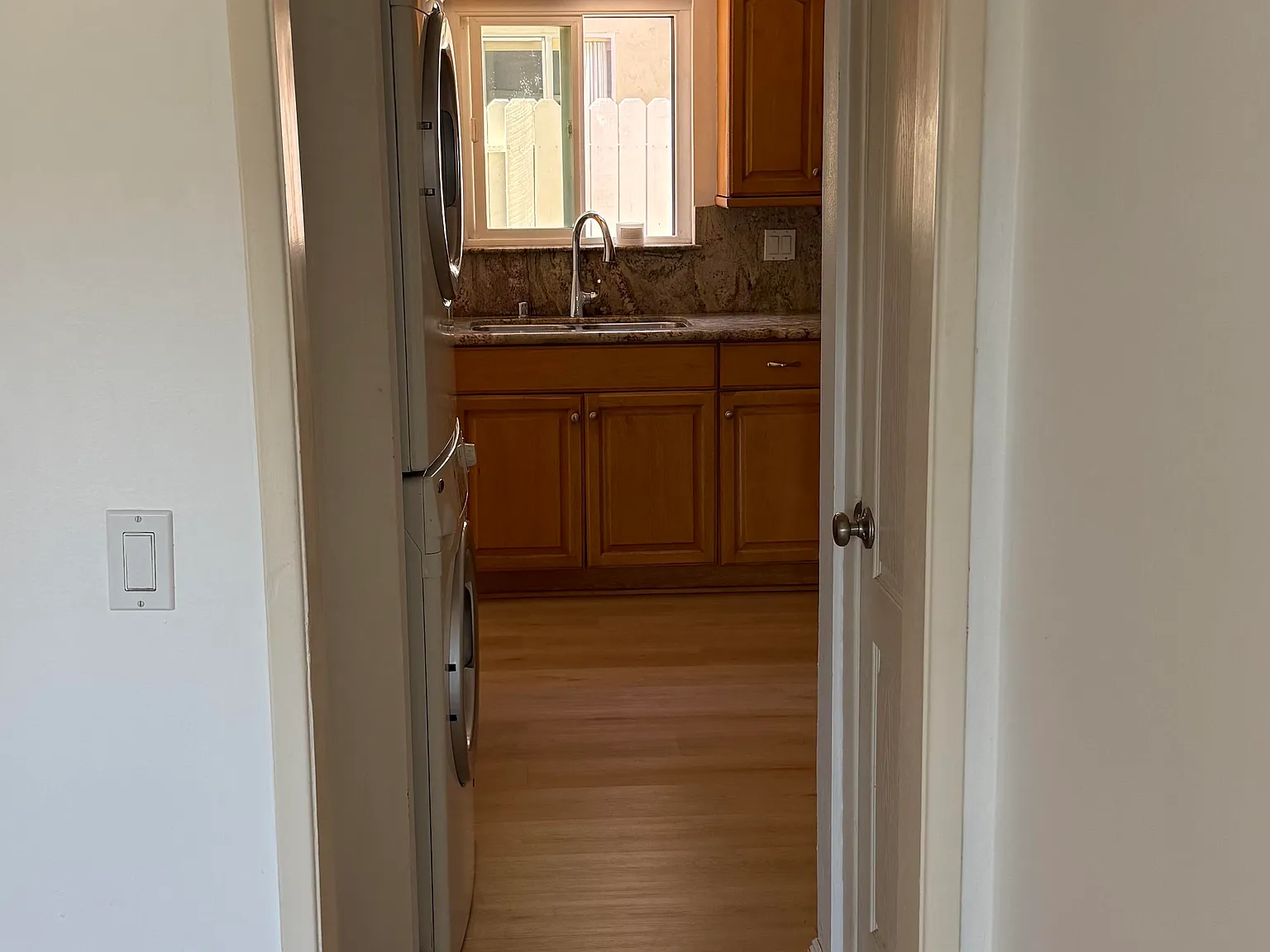2 bed, 1.5 bath, 1100 sqft, $3,395 — Photo 4