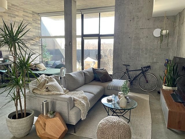 1st image of 4017 1st Ave APT 100