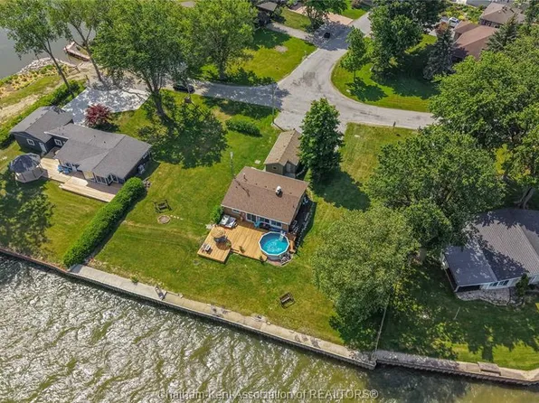 95 Island Cres, Lakeshore, ON N0P 2L0