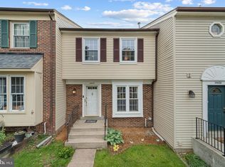 Newgate, Centreville, VA 20120