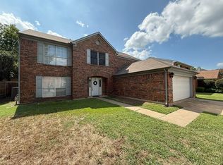 616 Berkley Dr, Grapevine, TX 76051