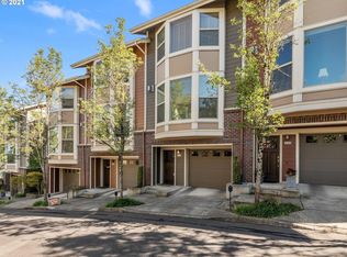 4132 S Corbett Ave, Portland, OR 97239