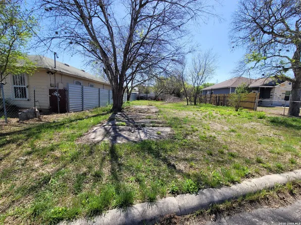 2134 Aransas LOT 3, San Antonio, TX 78220