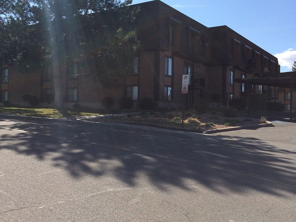 Front view 1