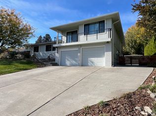 2009 Orchard Way, Richland, WA 99352