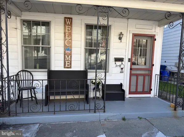 40 Brainerd St, Mount Holly, NJ 08060