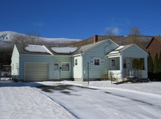 46 Notch Rd, Adams, MA 01220