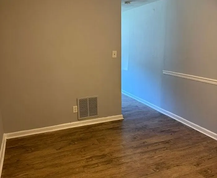 231 Edison Ave #231 — Photo 5