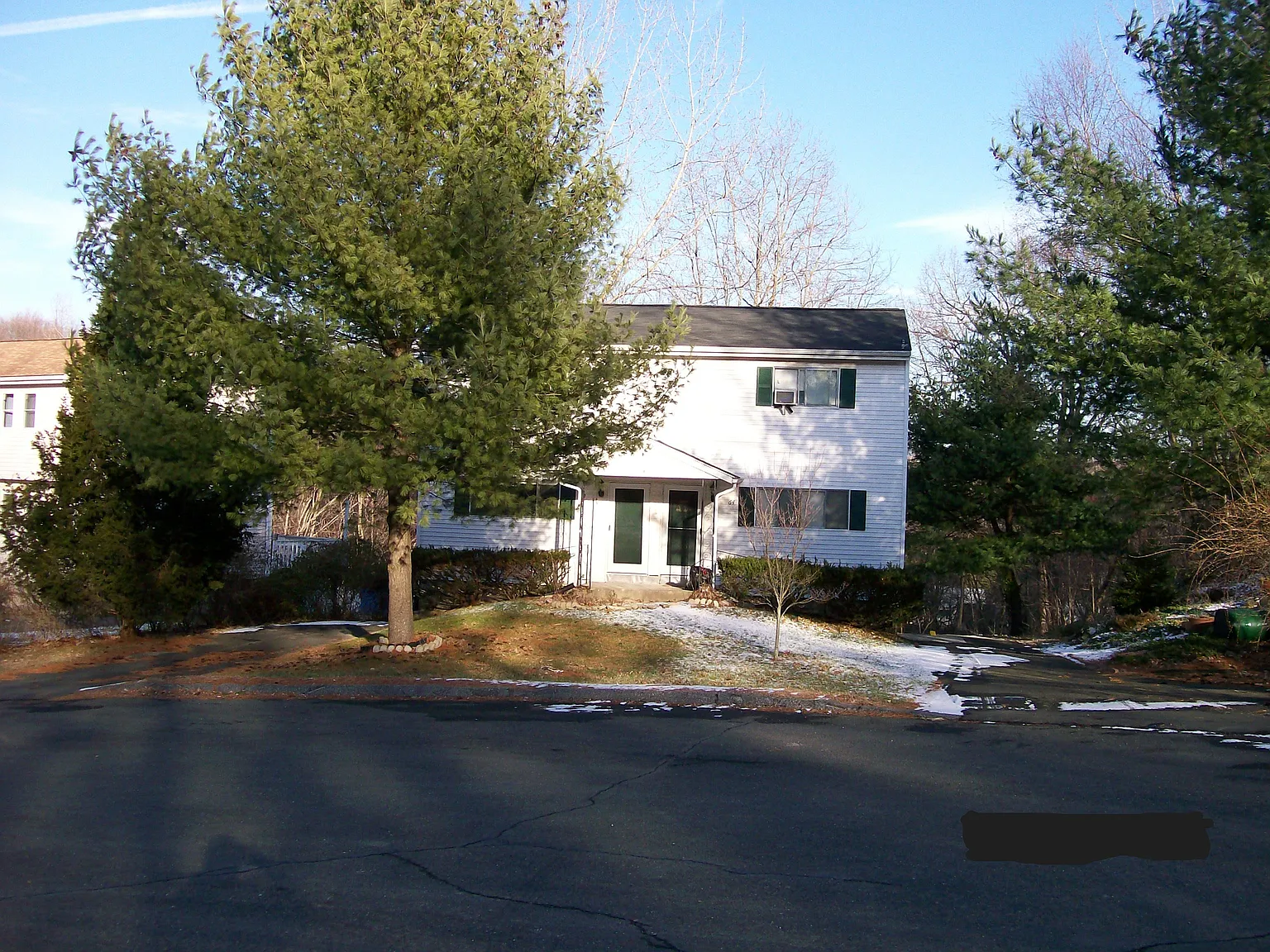 2 bed, 830 sqft, $2,500 — Photo 2