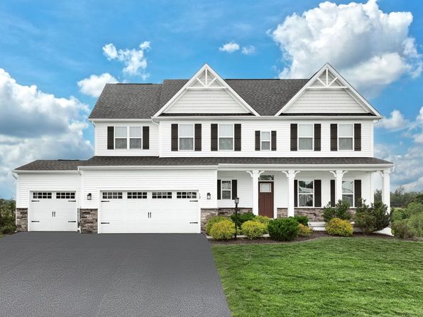12 Ervin Dr