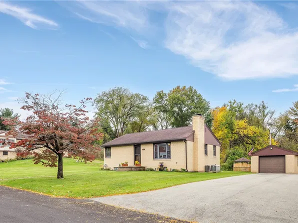 817 Lakeview Dr, Latrobe, PA 15650