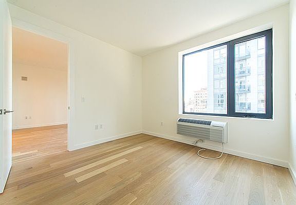 4th image of 41-15 23rd St #6F