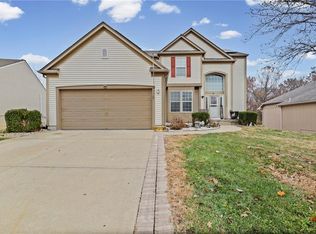 7709 N Lawn Ave, Kansas City, MO 64119