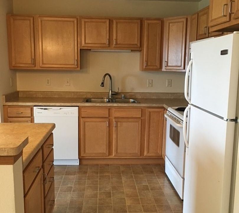03Hometown Grove Apartments, LLC. Verona, WI Zillow