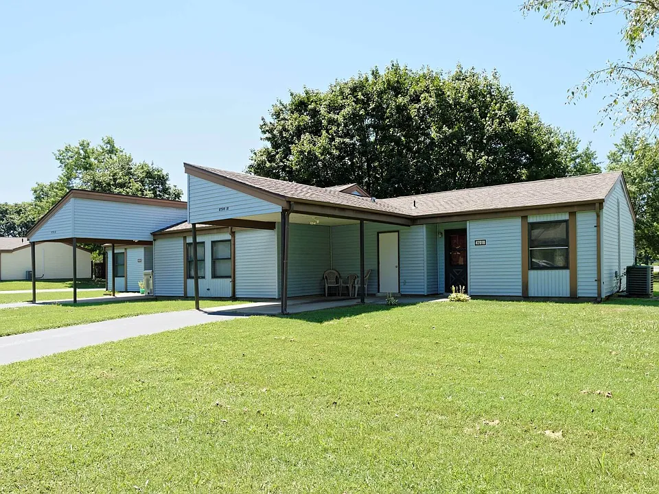 Eagle Meadows Apartments