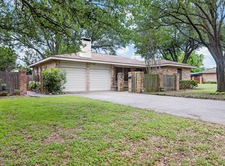 2101 Hermanson Dr, Waco, TX 76710