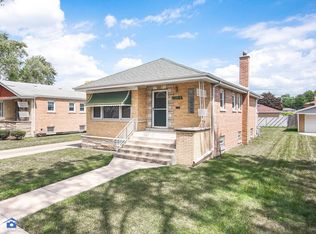 10413 S Tripp Ave, Oak Lawn, IL