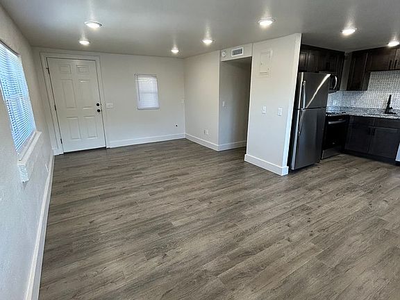 3rd image of 709 W 13th St APT 2