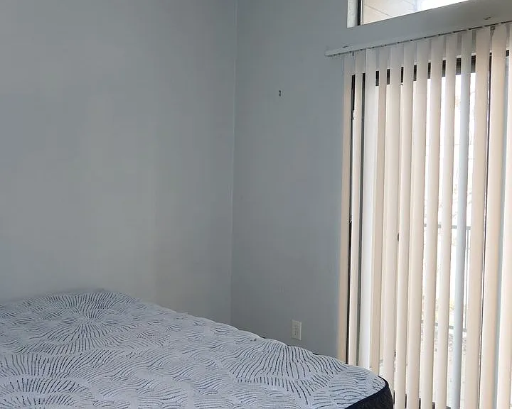 2802 Nueces St #306 — Photo 9