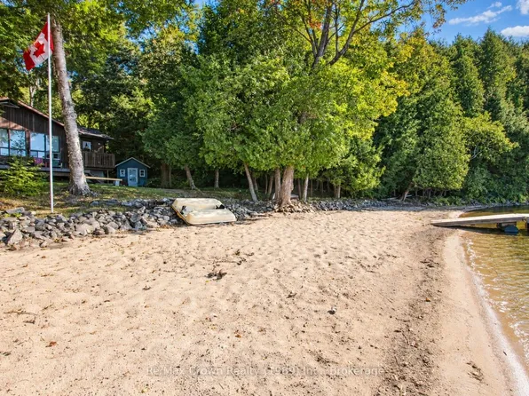 278A Porters Landing Rd, Parry Sound, Unorganized, Centre Part, ON P0H 1W0