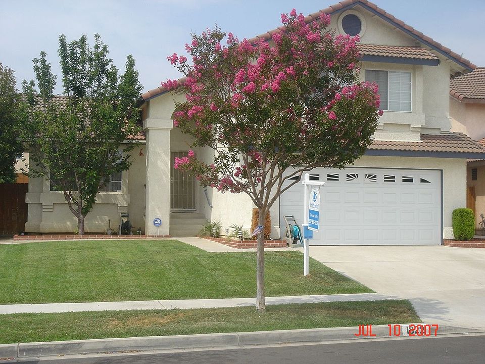 Beautiful Corona Home!