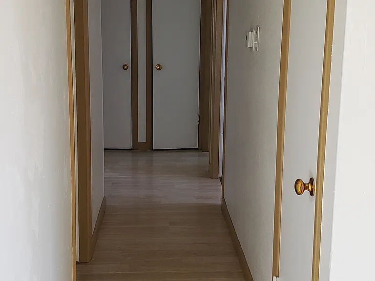 16 E Devere Way — Photo 7