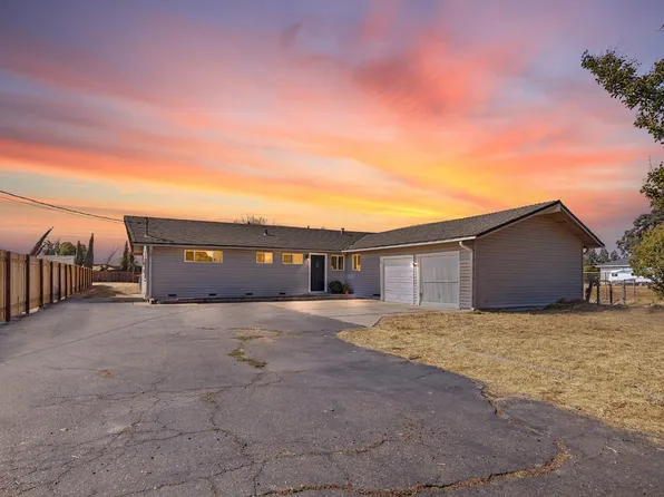 5876 E Collier Rd, Acampo, CA 95220