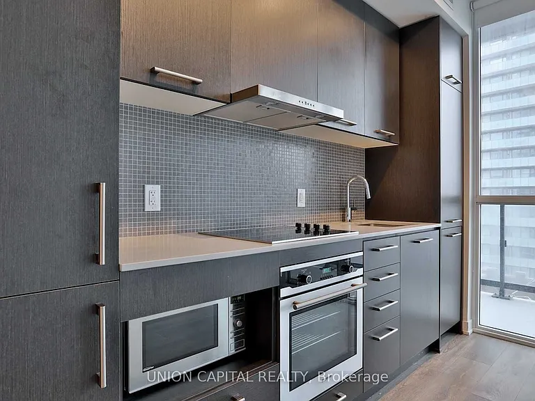 87 Peter St #1909 — Photo 13