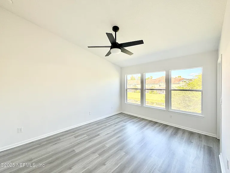 13424 English Peak Ct — Photo 10