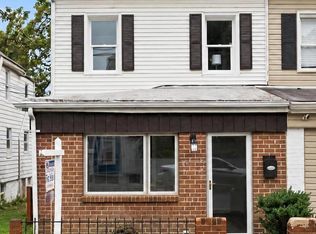 5911 Crown St, Capitol Heights, MD 20743