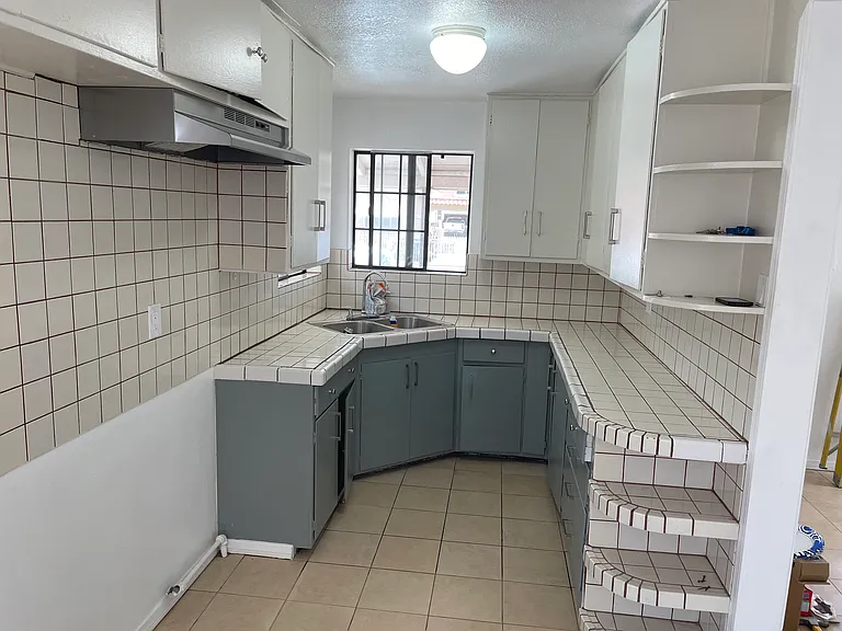 9337 San Miguel Ave — Photo 16