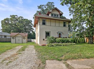 555 Country Club Dr, Kankakee, IL 60901