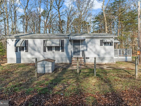 551 Poplar Rd, Millville, NJ 08332
