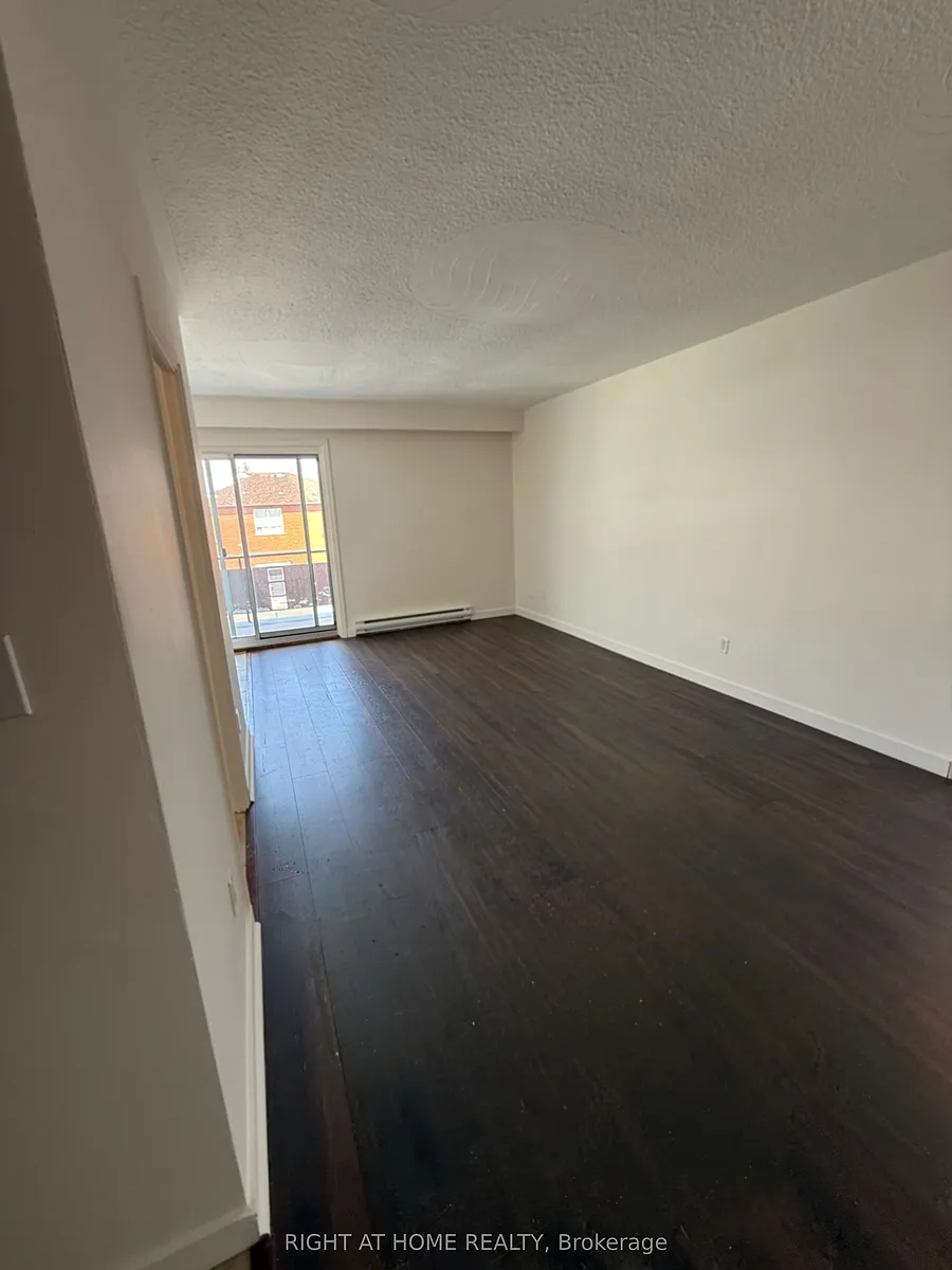 Building Photo - 346 Elgin Ct #9