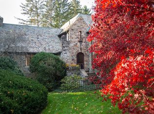 416 Hanshaw Rd, Ithaca, NY 14850