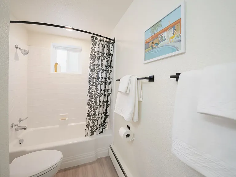 Valli Hi Apartments — Photo 31