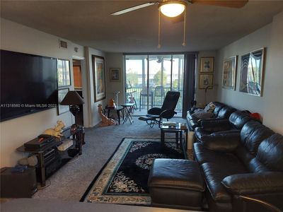 7526 N Devon Dr #305, Tamarac, FL, 33321