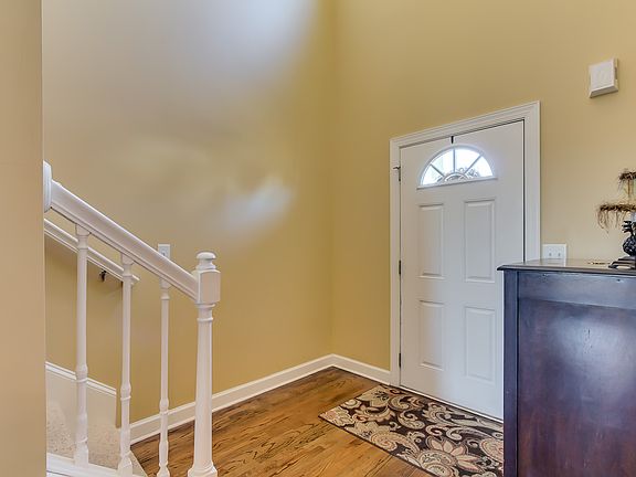 4th image of 106 Summergrass Dr