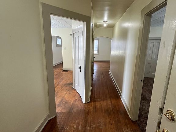 3rd image of 128 E Suttenfield St #2