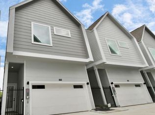 6135 W Montgomery Rd, Houston, TX 77091