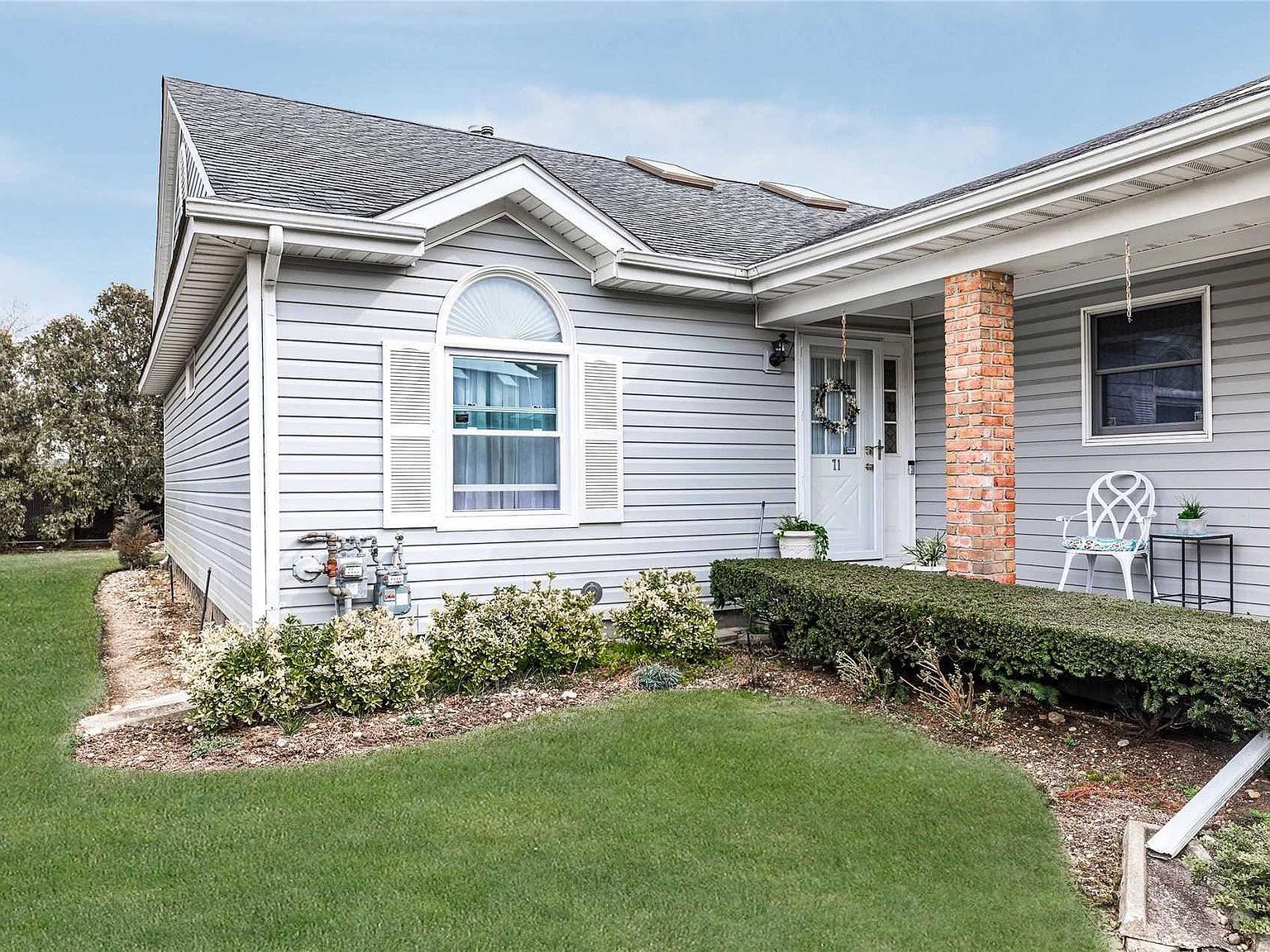 71 Primrose Ln, North Babylon, NY 11703 Zillow