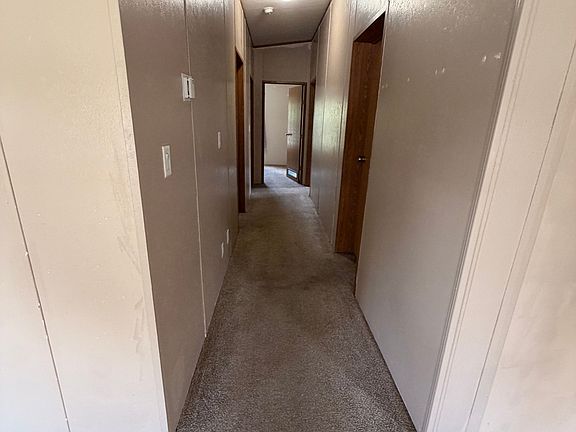 5th image of 215 G St