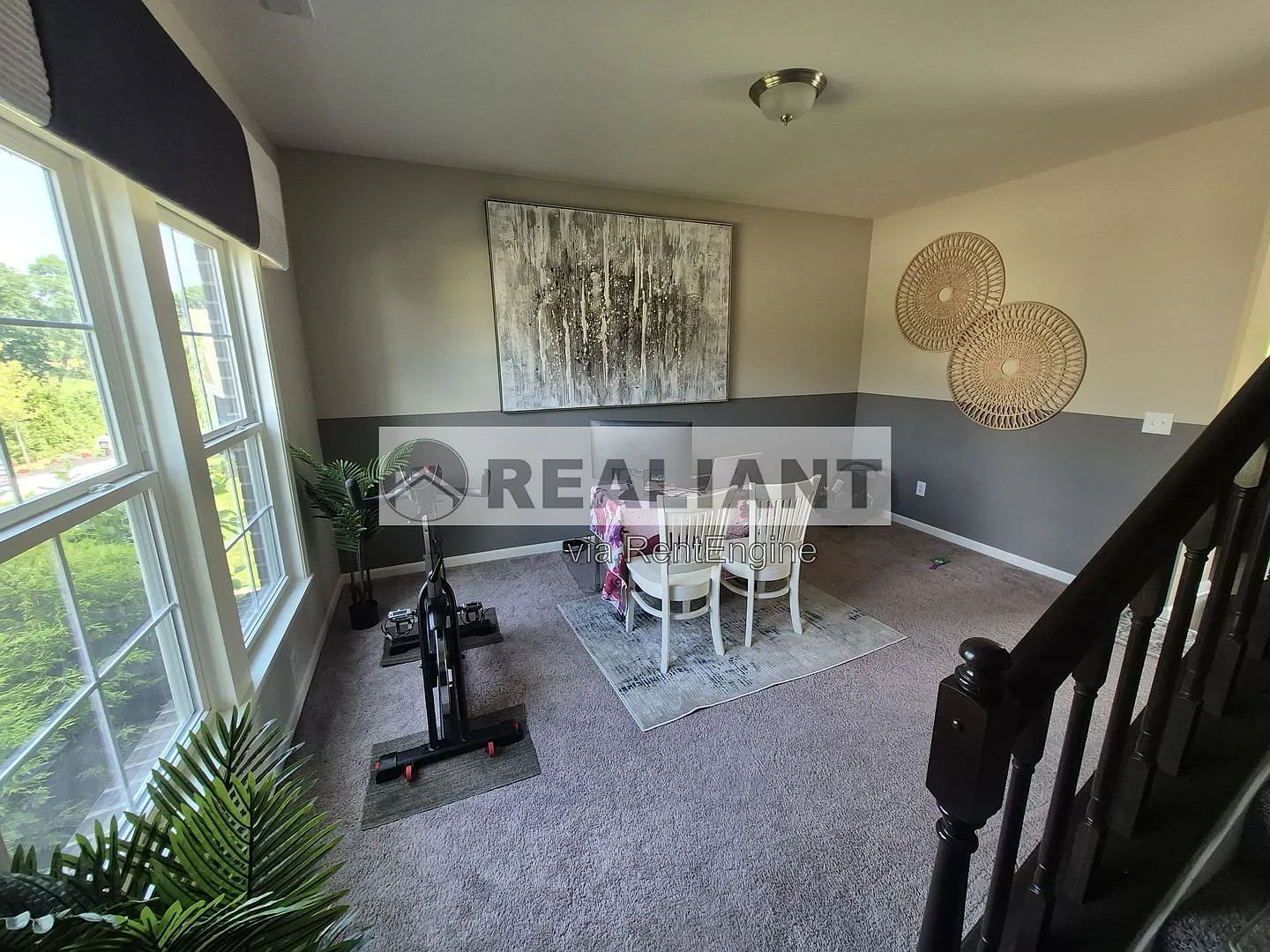 3 bed, 2.5 bath, 2263 sqft, $2,800 — Photo 3