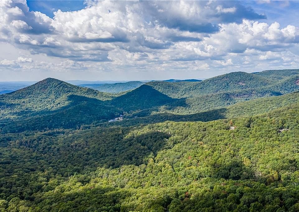 1st image of 4527 Sassafras Mountain Trl #4527