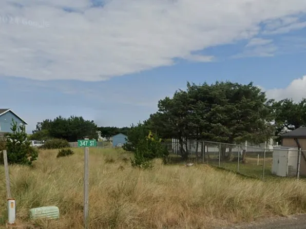 505 347th Place, Ocean Park, WA 98640