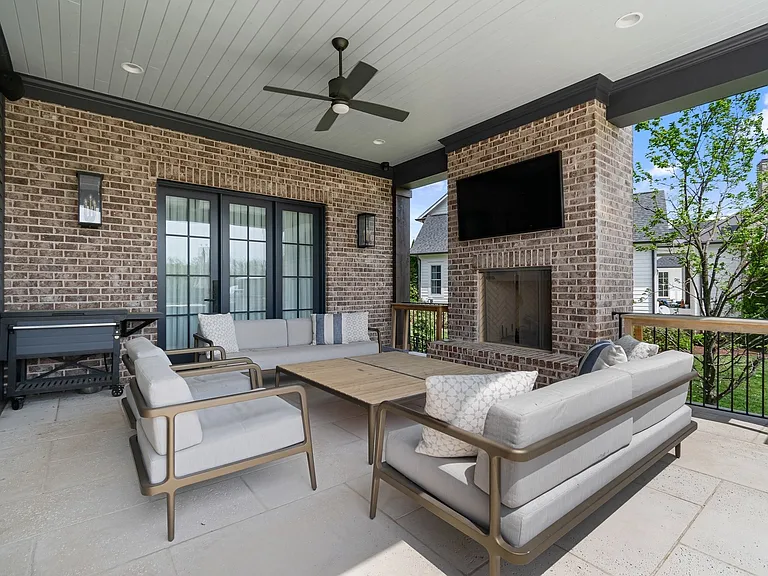 7212 Shagbark Ln — Photo 37