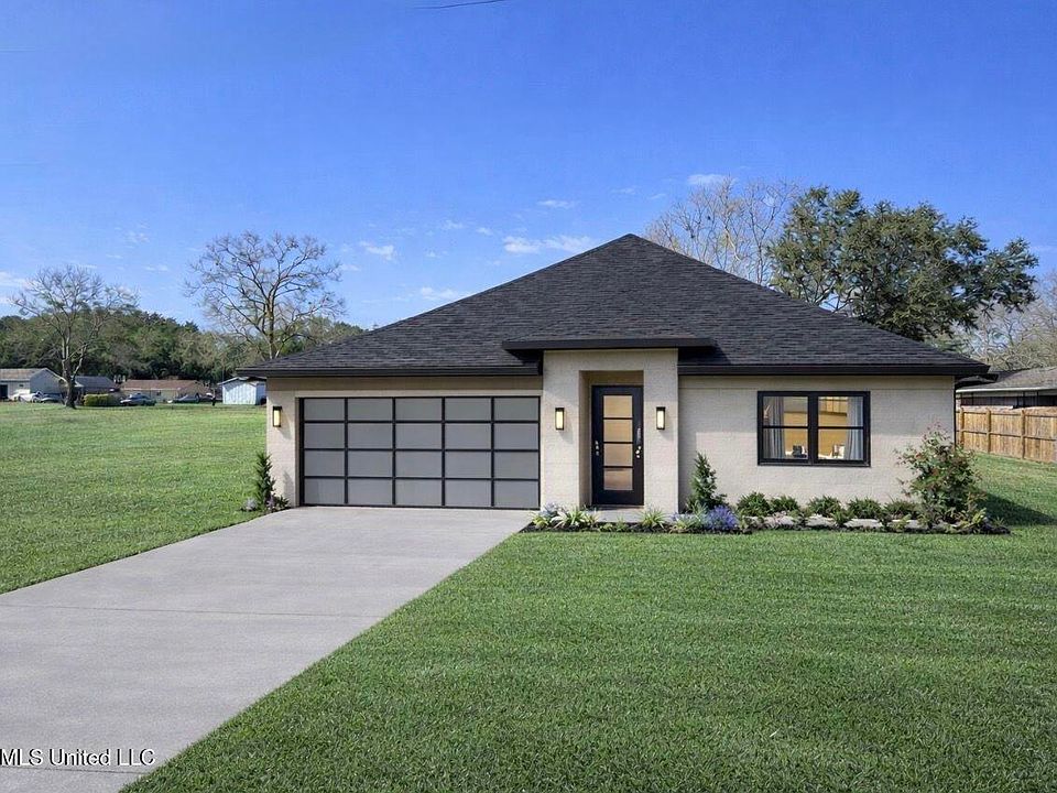 1st image of 3303 Neptune Dr